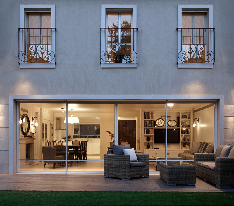 חלונות ודלתות